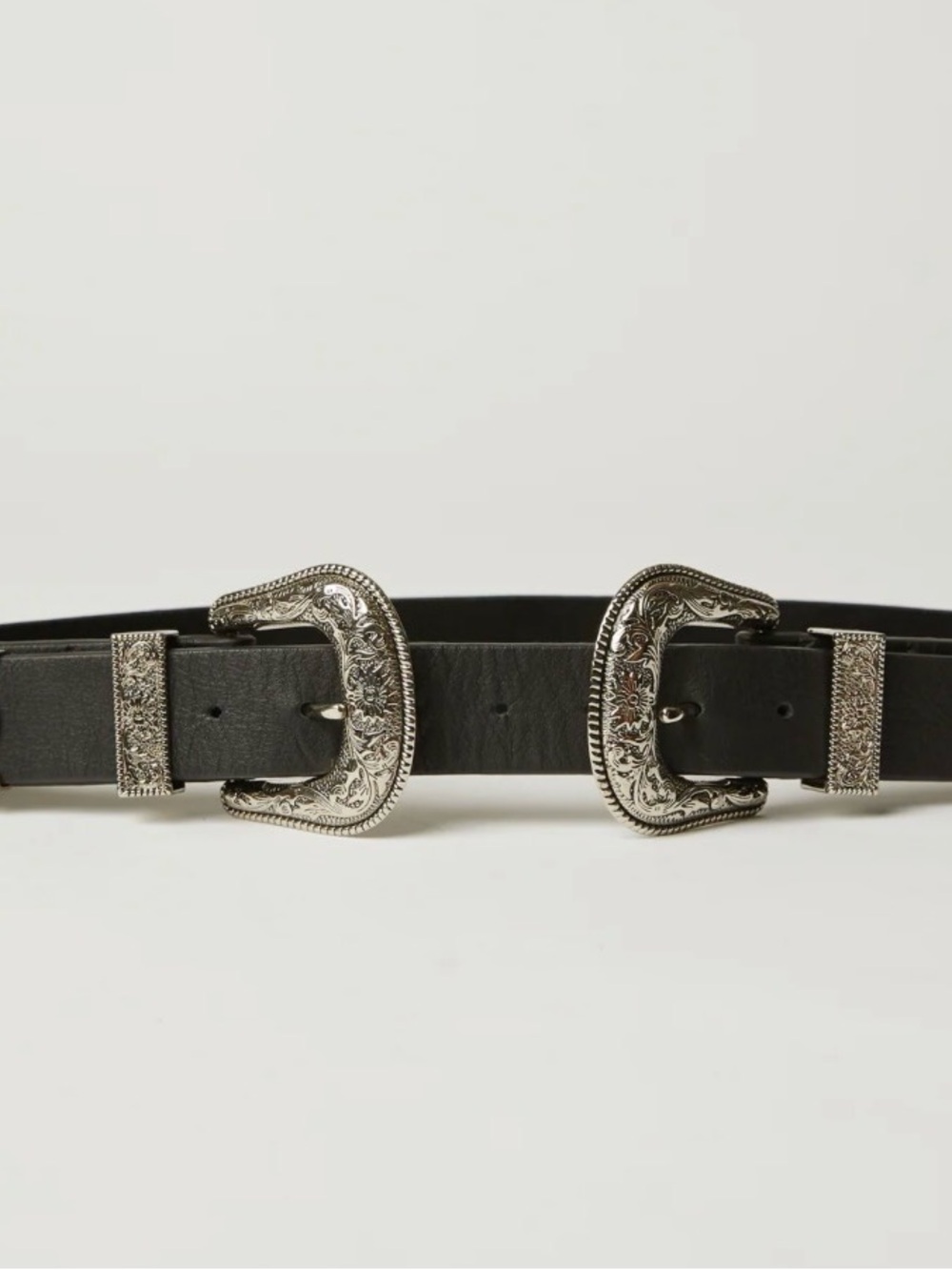 Western-Style Leather Belt - Black & Brown
2 buckle belts